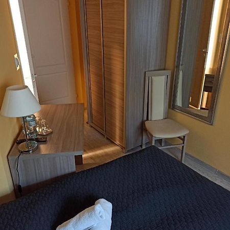 Pauza Motel Tarnowo Podgórne Buitenkant foto