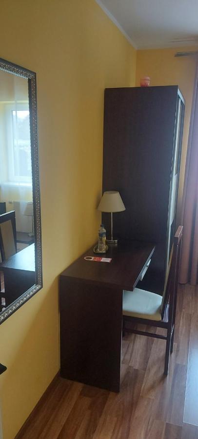 Pauza Motel Tarnowo Podgórne Buitenkant foto