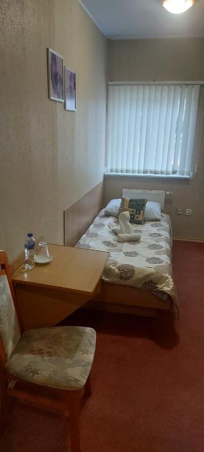 Pauza Motel Tarnowo Podgórne Buitenkant foto