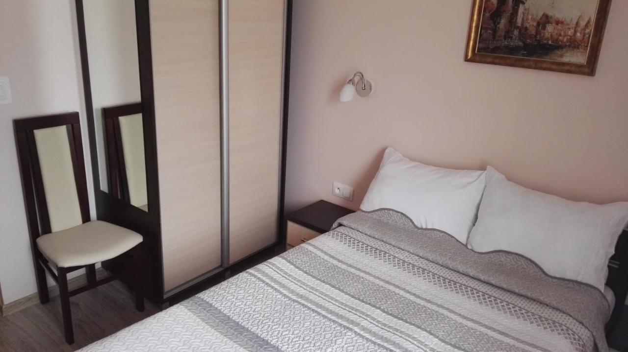 Pauza Motel Tarnowo Podgórne Buitenkant foto